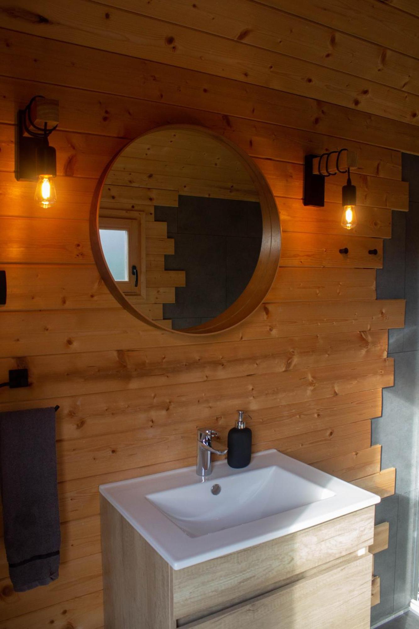 Hiska-Glamping Hotell Ajdovščina Exteriör bild
